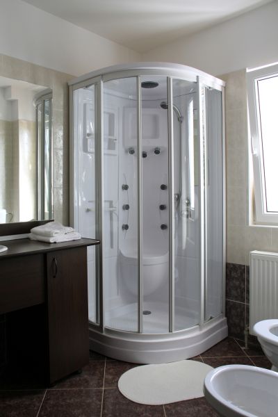 Jacksonville Shower Installation